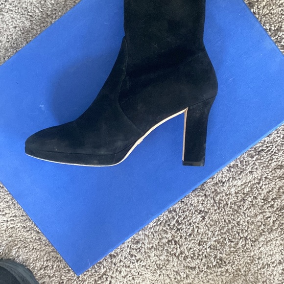 Stuart weitzman knee high boots worn 2 twice bought off another posher - Picture 2 of 3